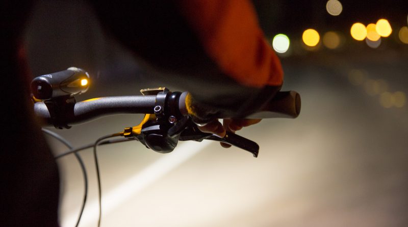 14 Tips for Road Riding in the Dark
