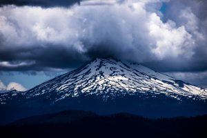 2 Die in Tree Wells on Mt. Bachelor in Same Day